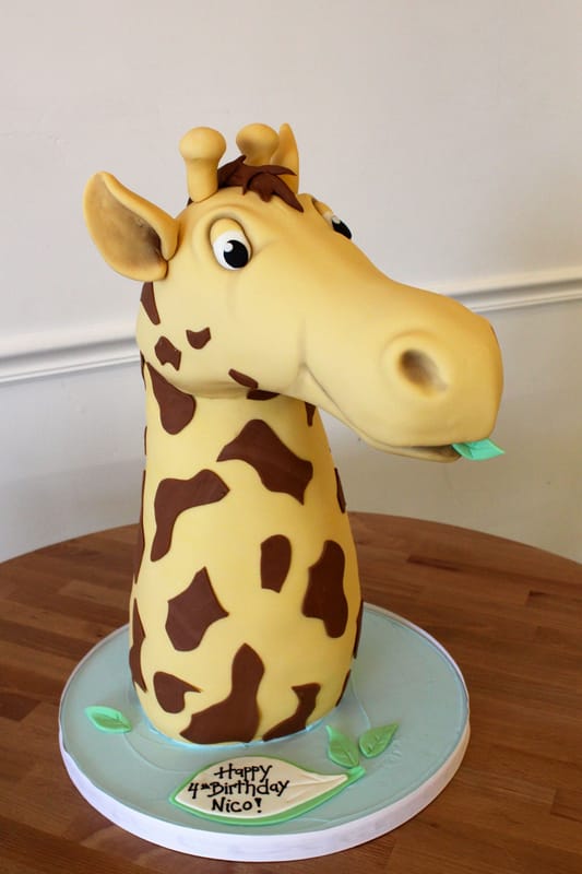 Sylvester the sculpted giraffe cake