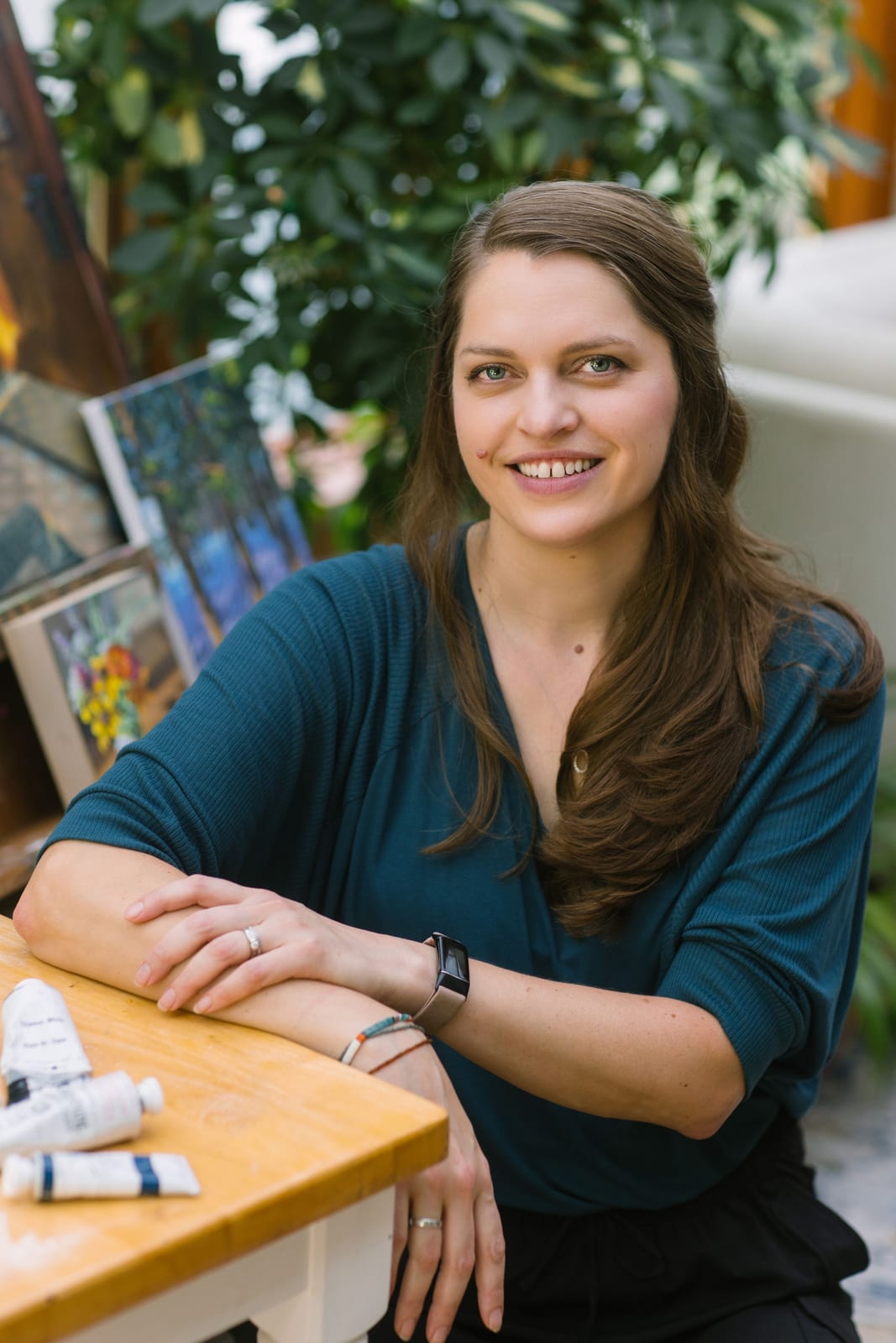 Portrait of Amanda Oakleaf